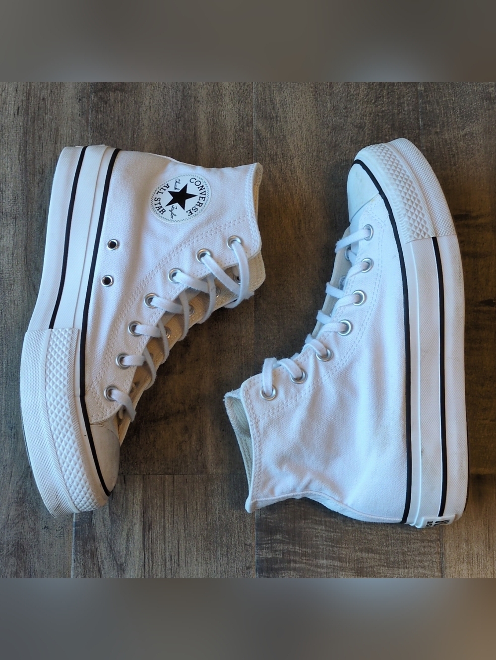 Converse Womens Chuck Taylor All Star Lift 560846F White Size 8 - Picture 4 of 10